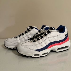 Nike Airmax 95s - white/darkblue/pink